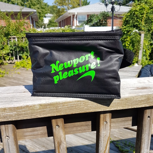 Newport Cigarettes Beer Cooler Beach Bag Portable - Picture 6 of 7